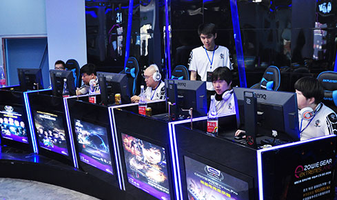 现未能达到 现未能达到